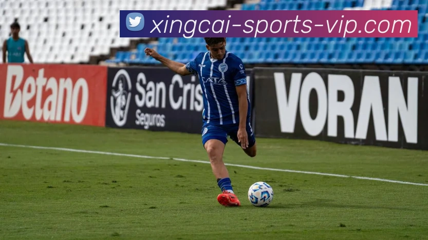 老詹未来动向揭秘他将与字母哥联手勇士而非留湖人或回骑士